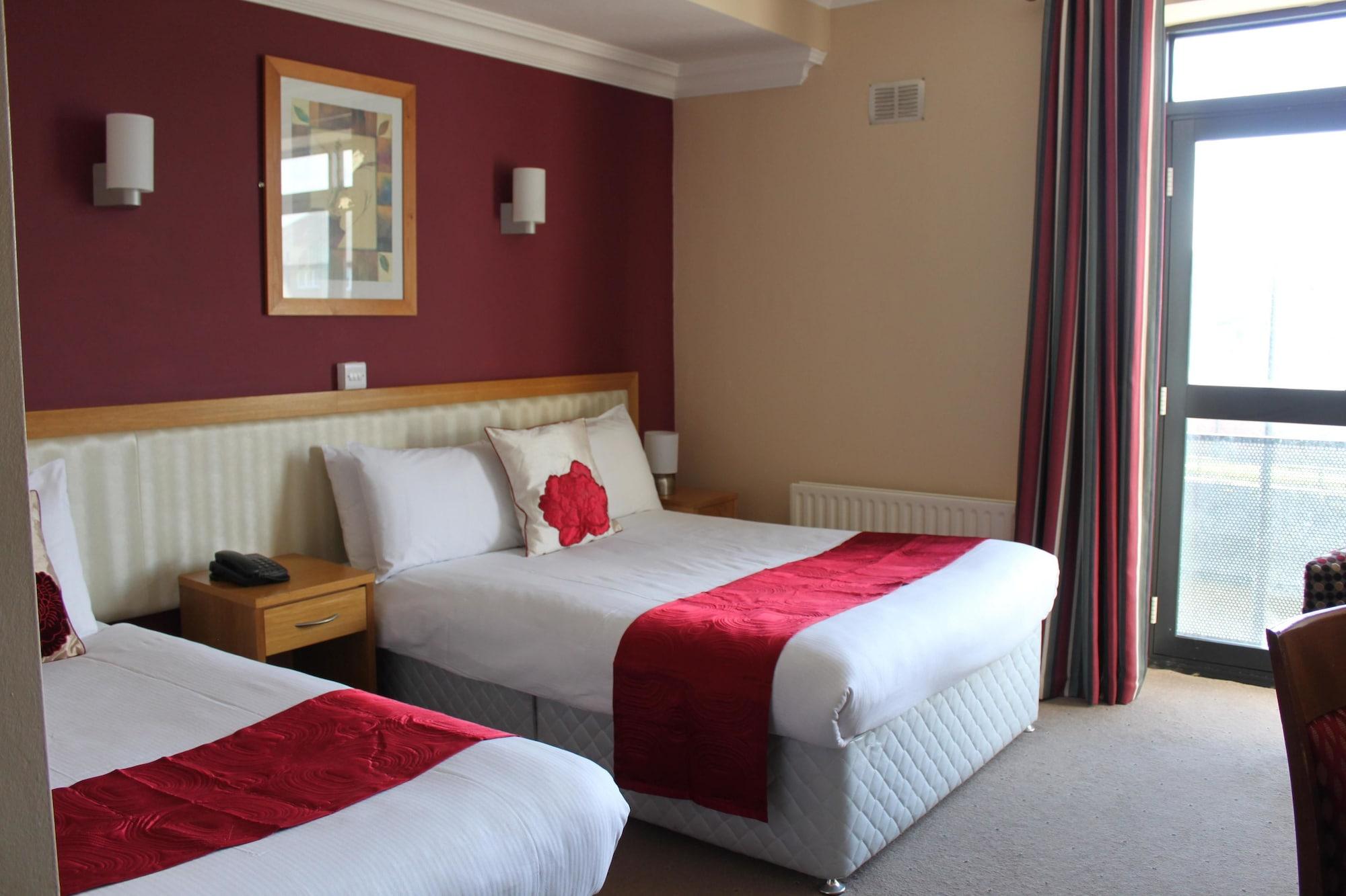 The Pier Hotel Limerick Junction Exterior foto